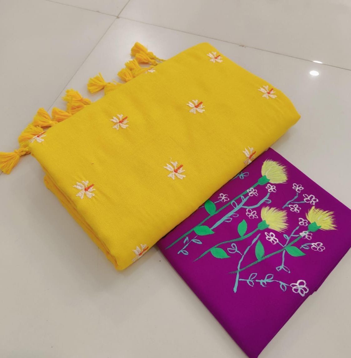 Pure  Khaddi Cotton Saree  With  Hand Printed  Blouse