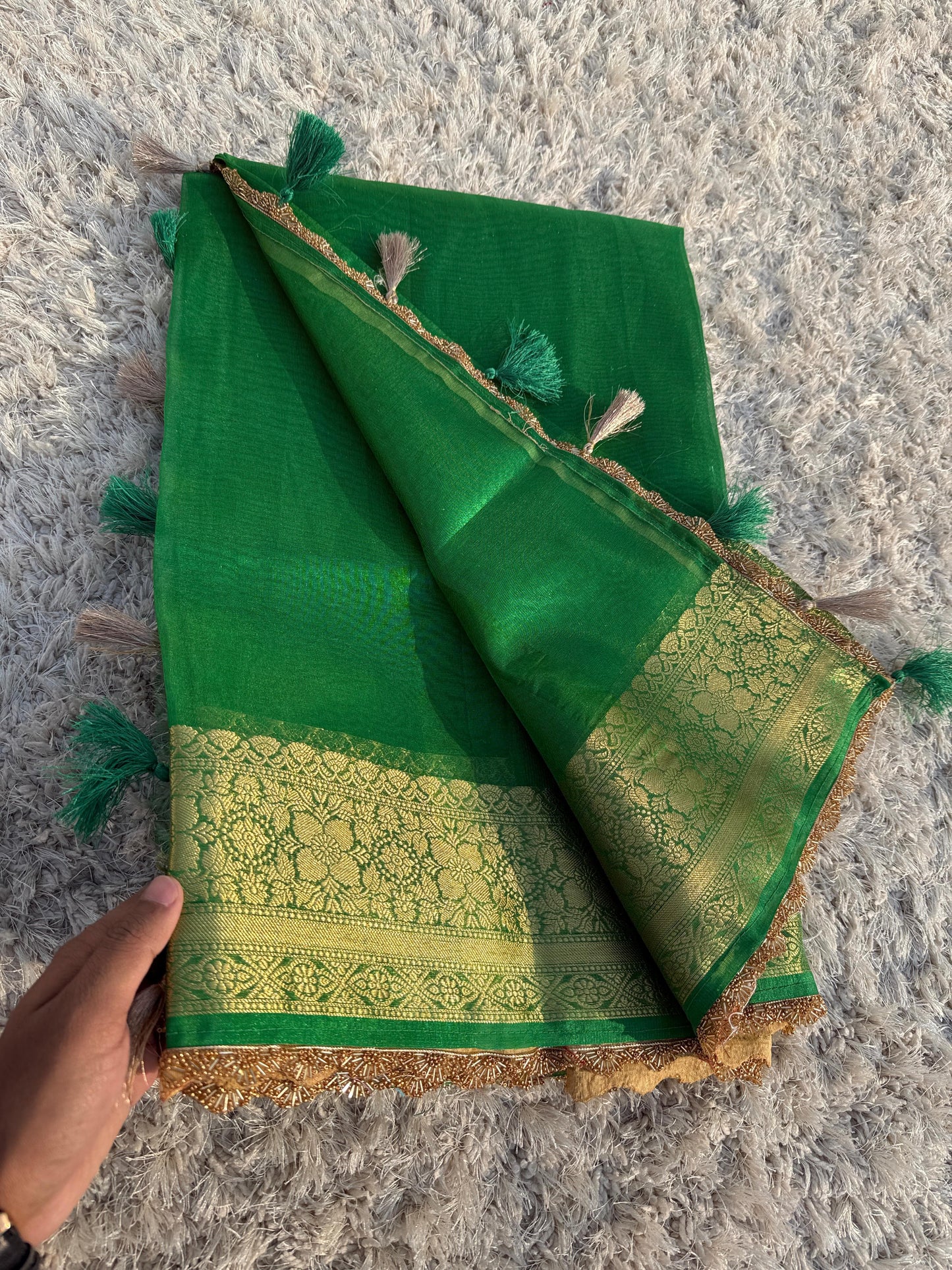 Banarasi Tissue Silk Saree With  Heavy Lace Work Running blouse