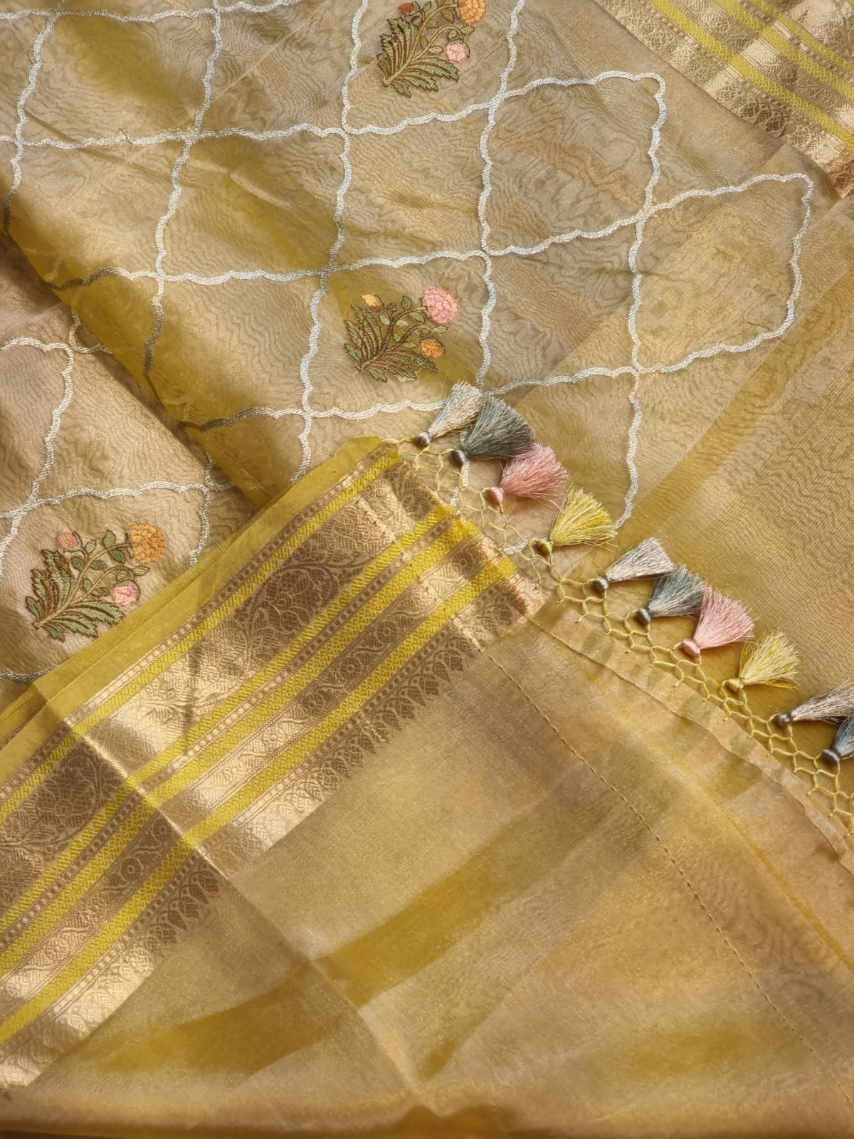 Pure Metallic Tissue Banarasi katan border Embroidery work saree