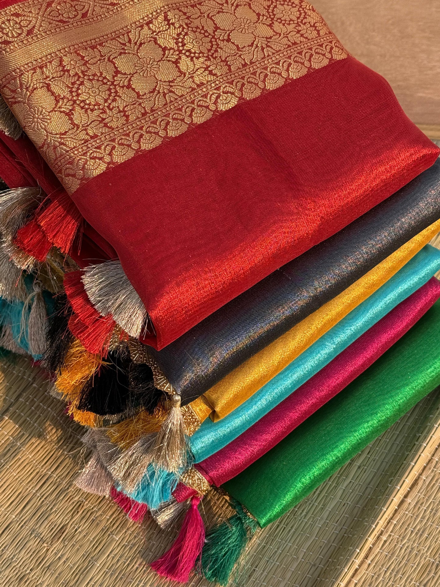 Banarasi Tissue Silk Saree With  Heavy Lace Work Running blouse