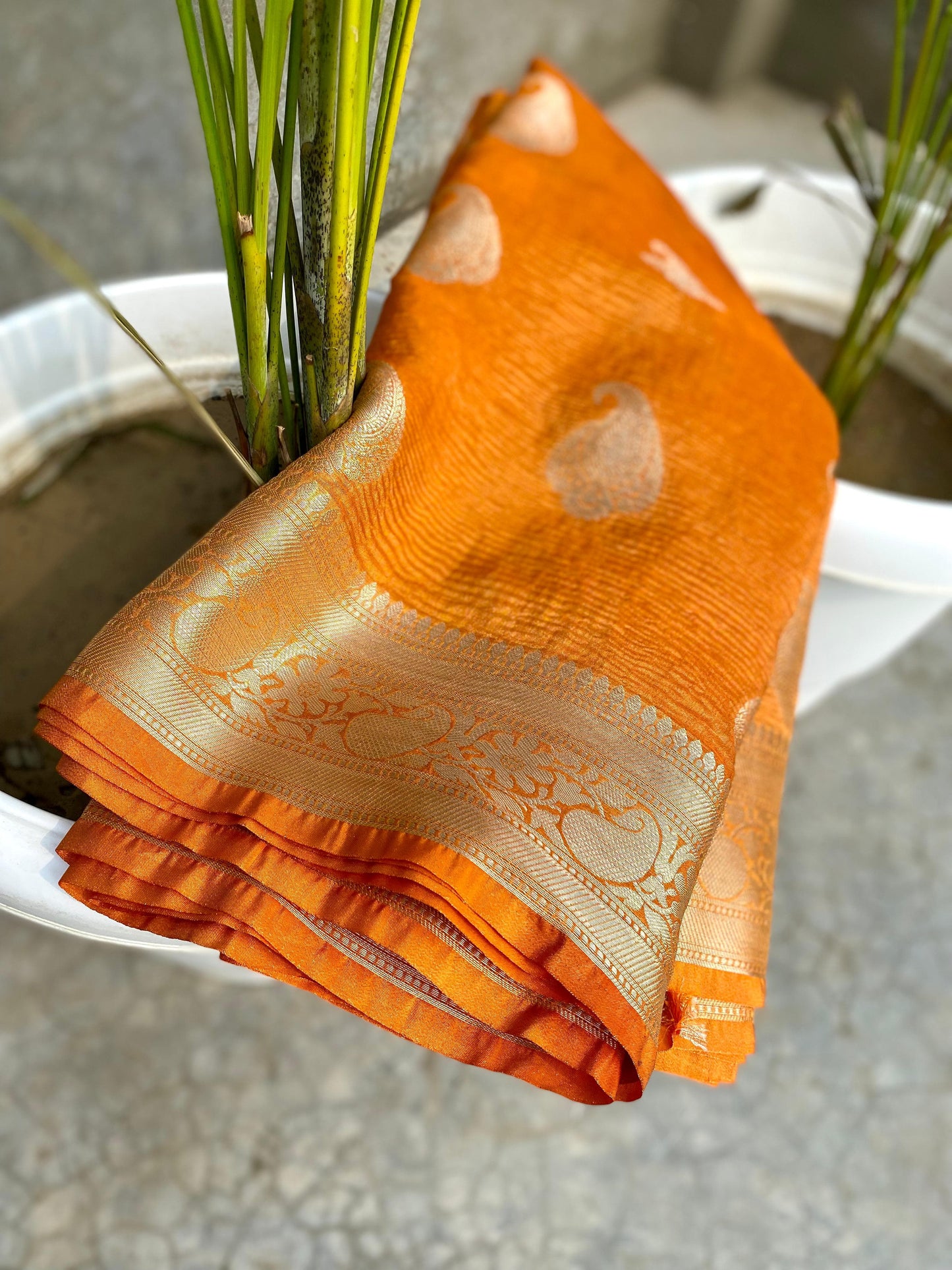 Banarasi Tissue Silk  Saree With Blouse