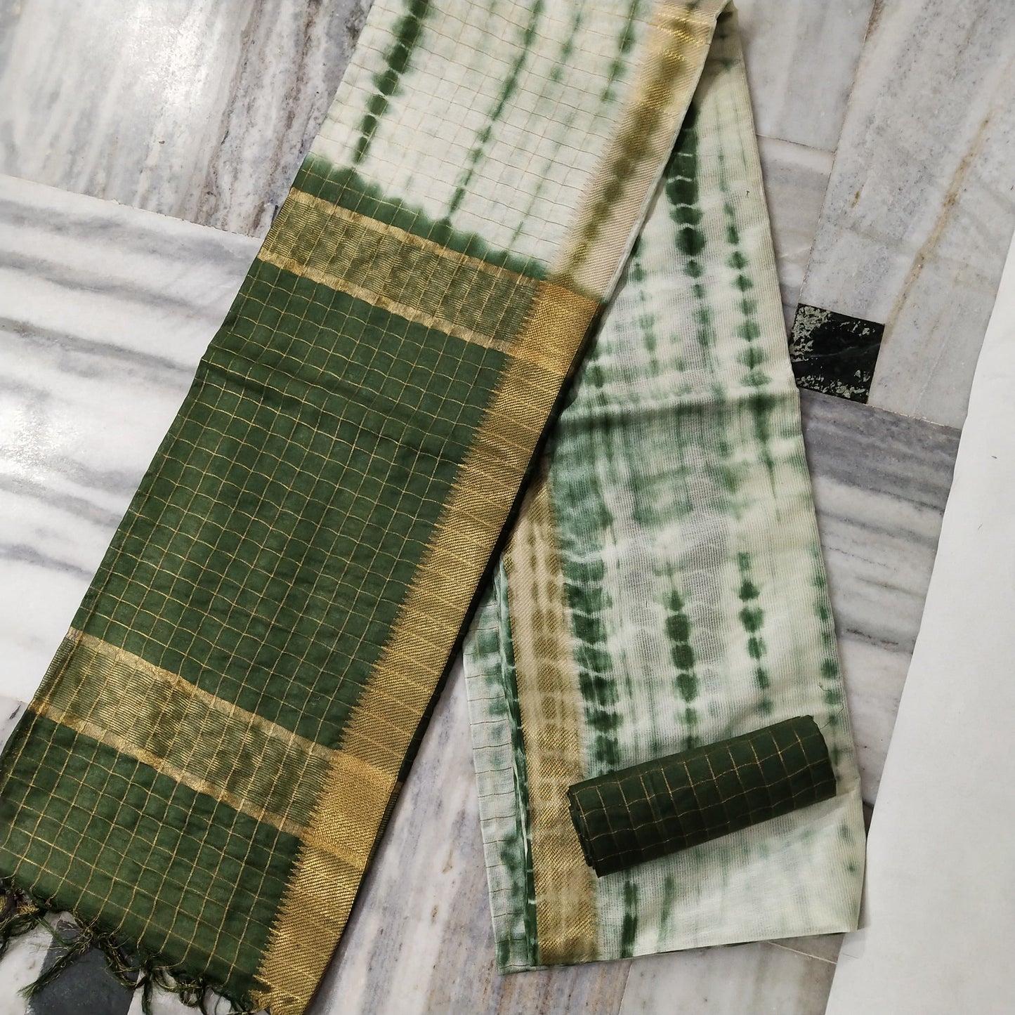 Pure Cotton Silk Mangalagiri  Saree With  Blouse .