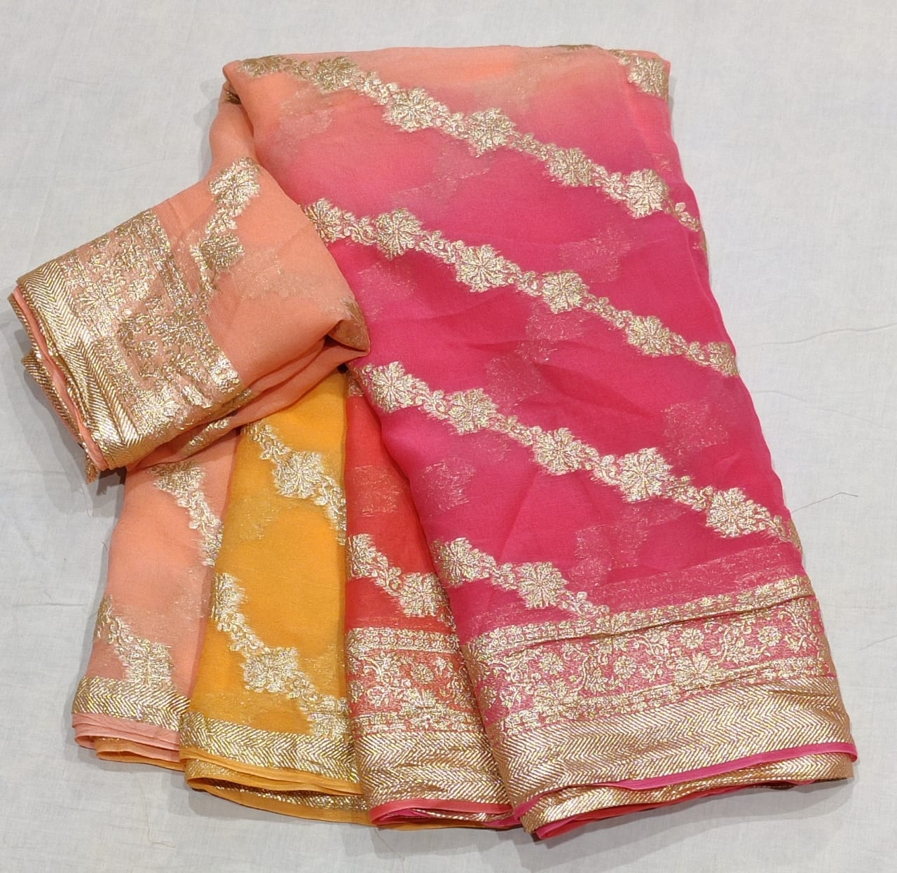 Georgette leheriya pattern saree