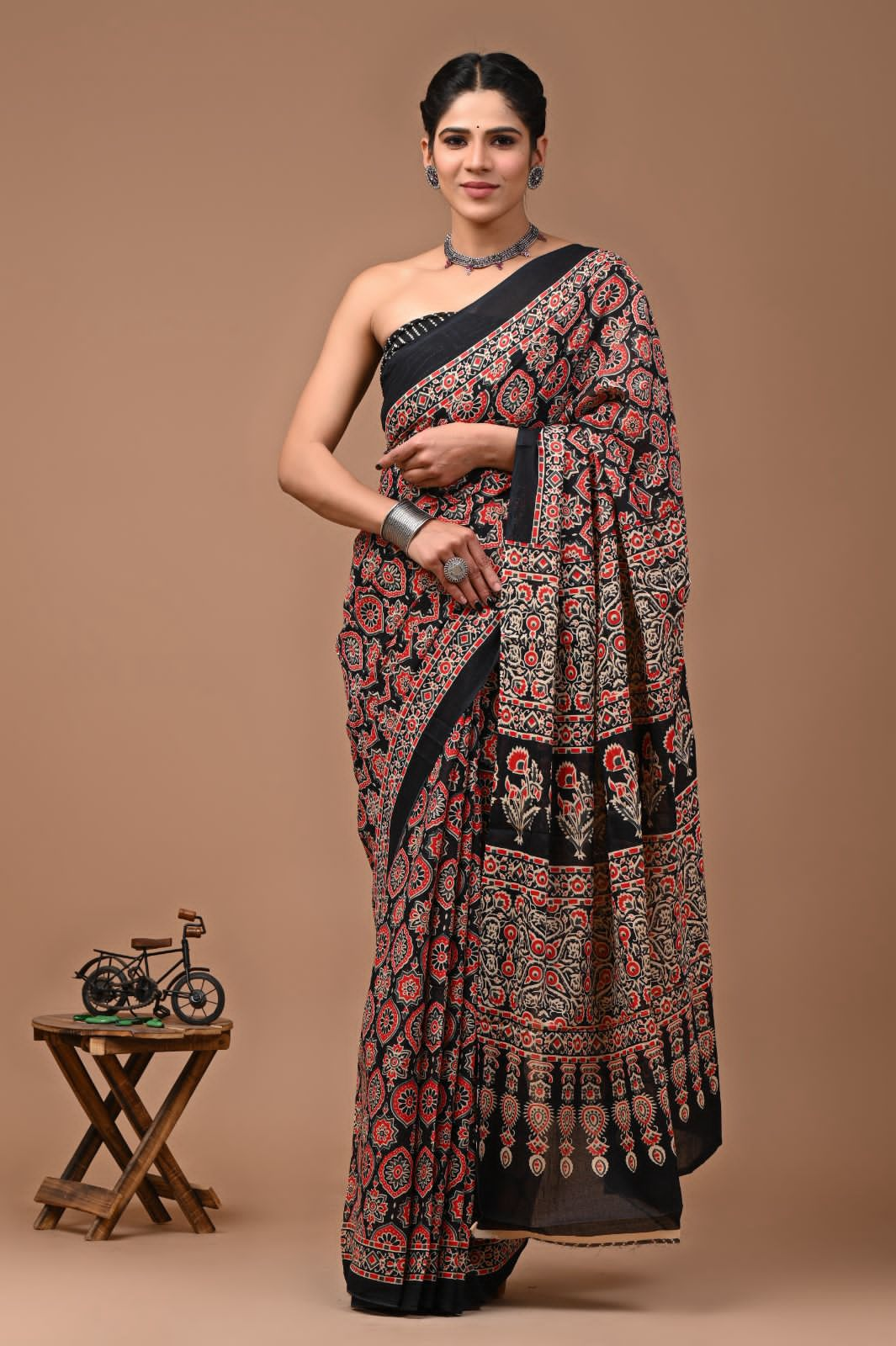 Pure Mulmul Cotton hand block Print Saree with Blouse