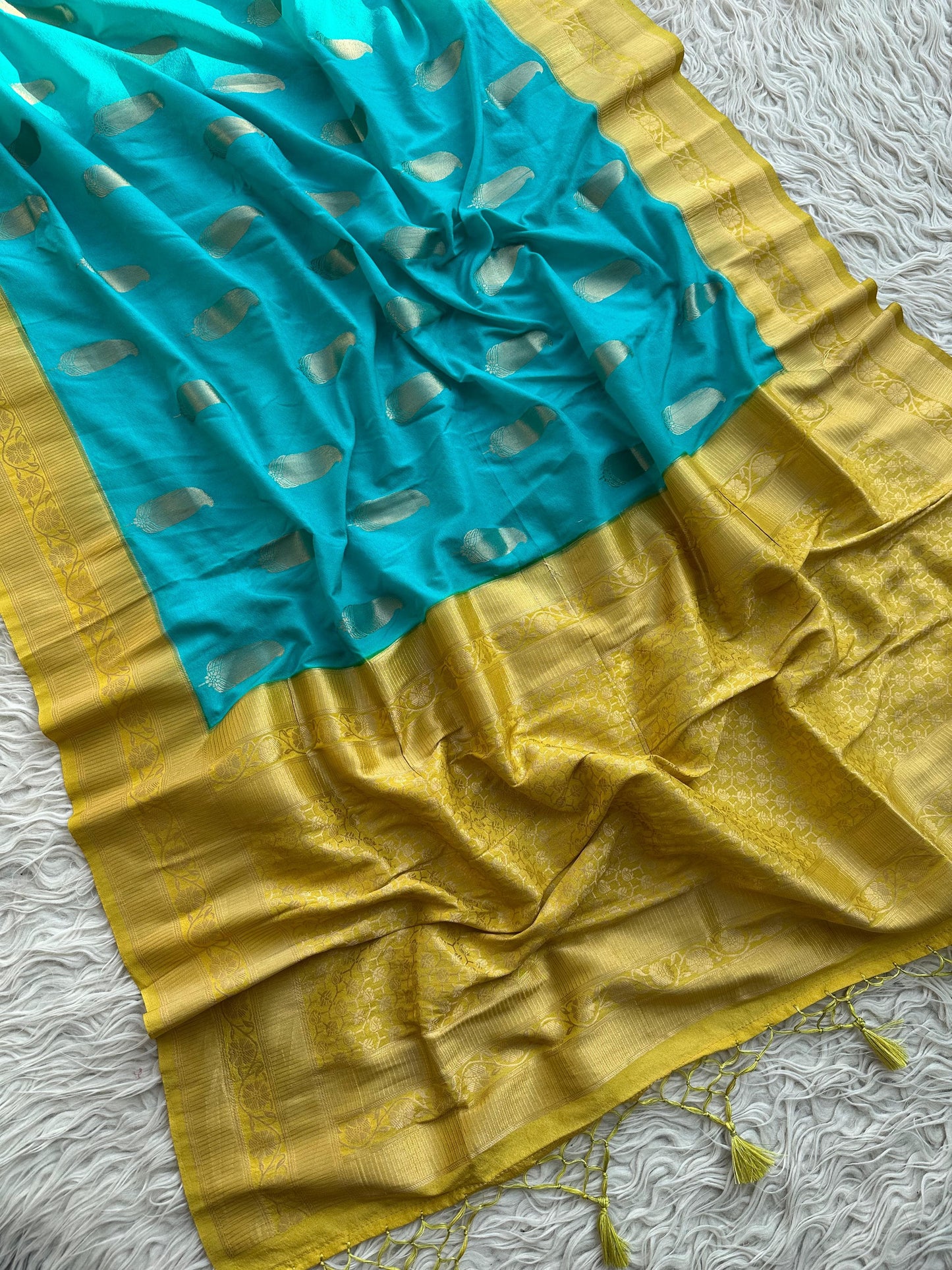 Banarasi  Georgette Silk Saree With Zari Work