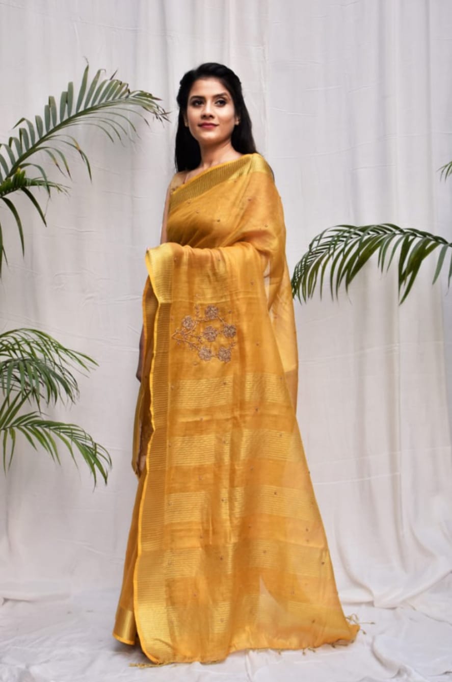 Pure Tissue Linen Saree With Handloom Perfection