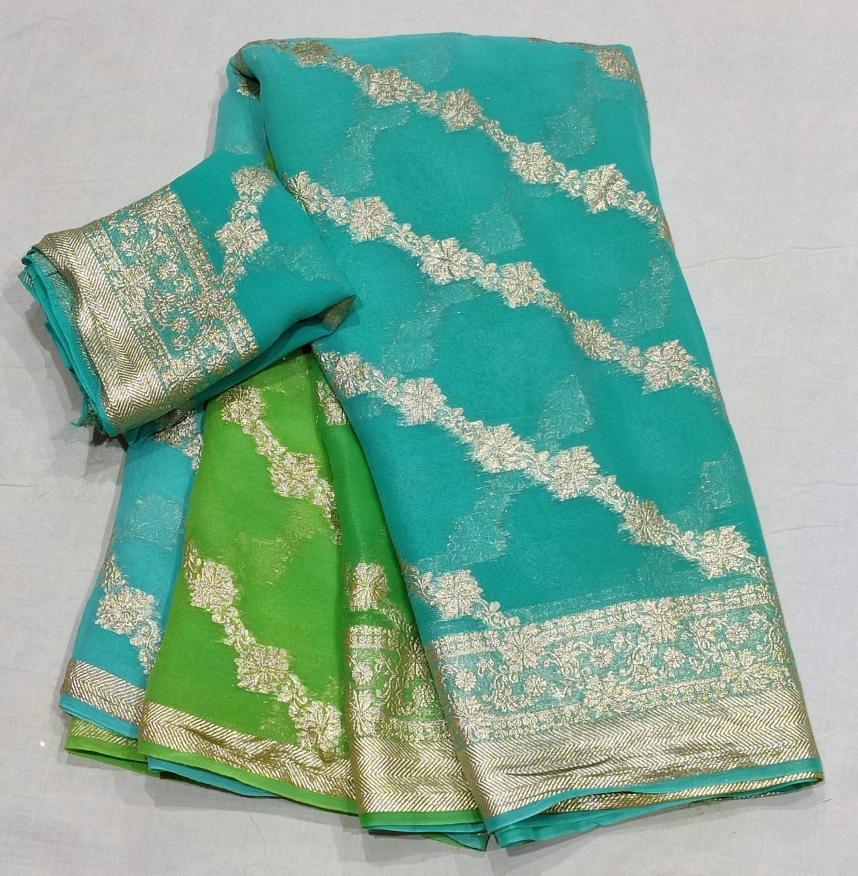 Georgette leheriya pattern saree