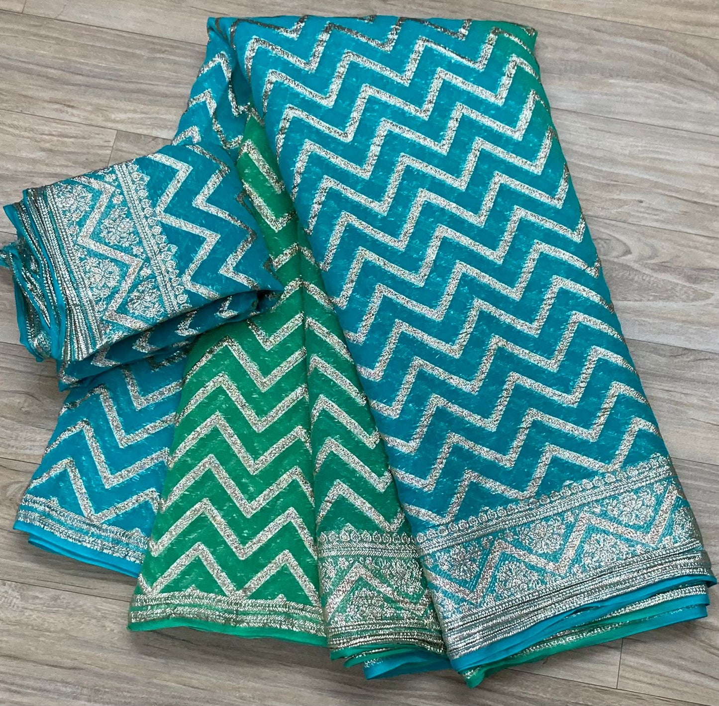 Georgette Zig Zag Pattern Saree