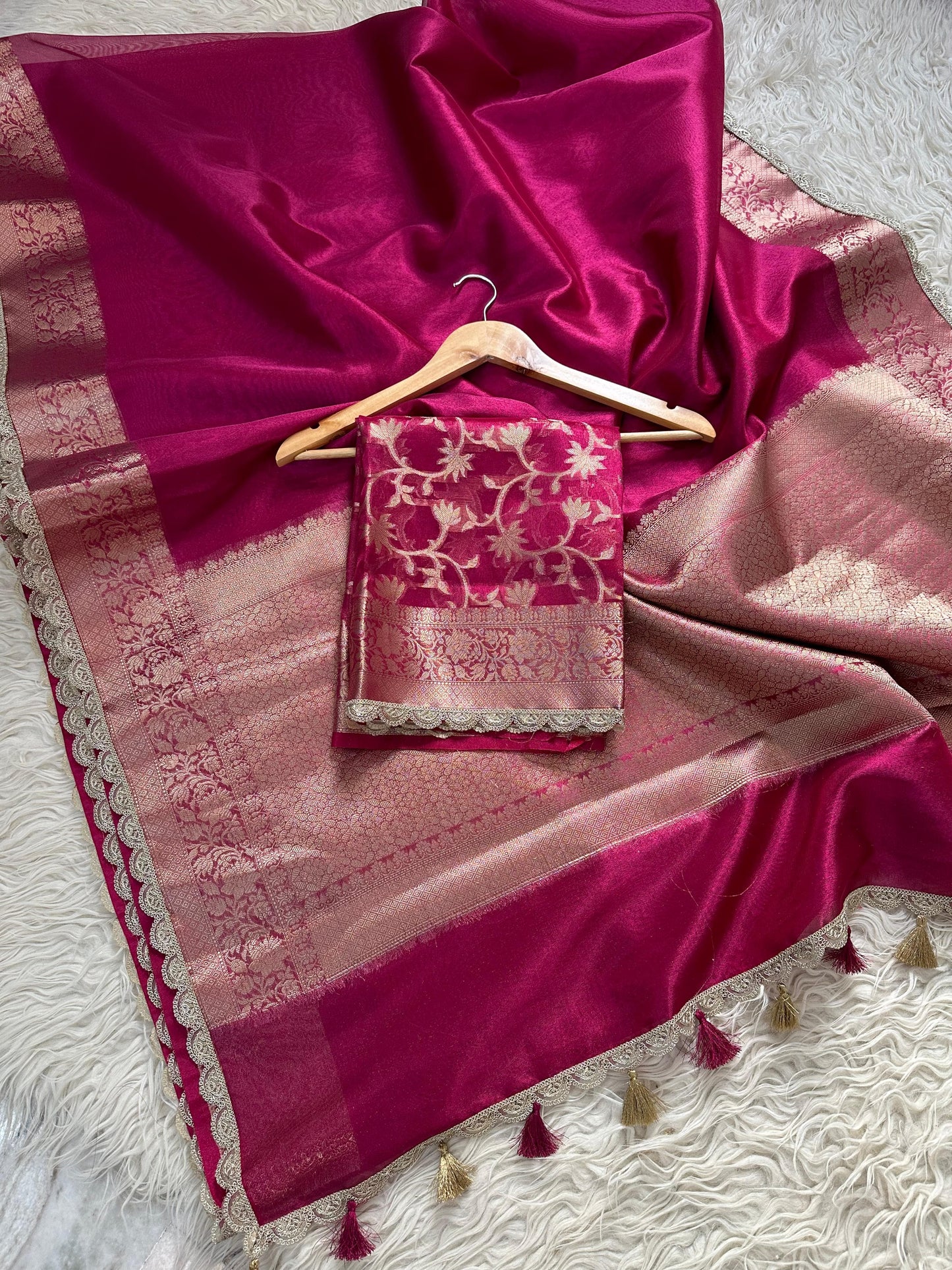 Banarasi Tissue Silk  Heavy Lace Saree With Blouse