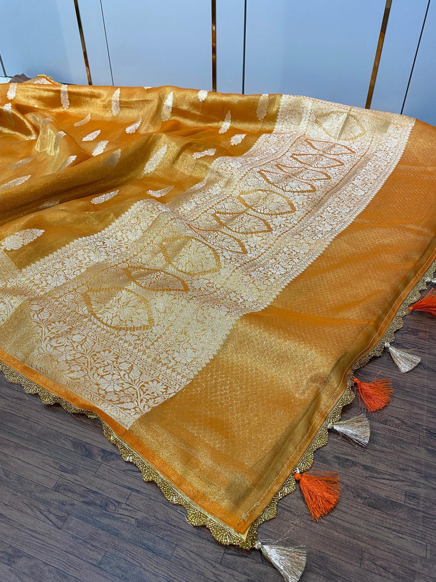 Banarasi Tissue Silk  Heavy Lace Saree With Blouse