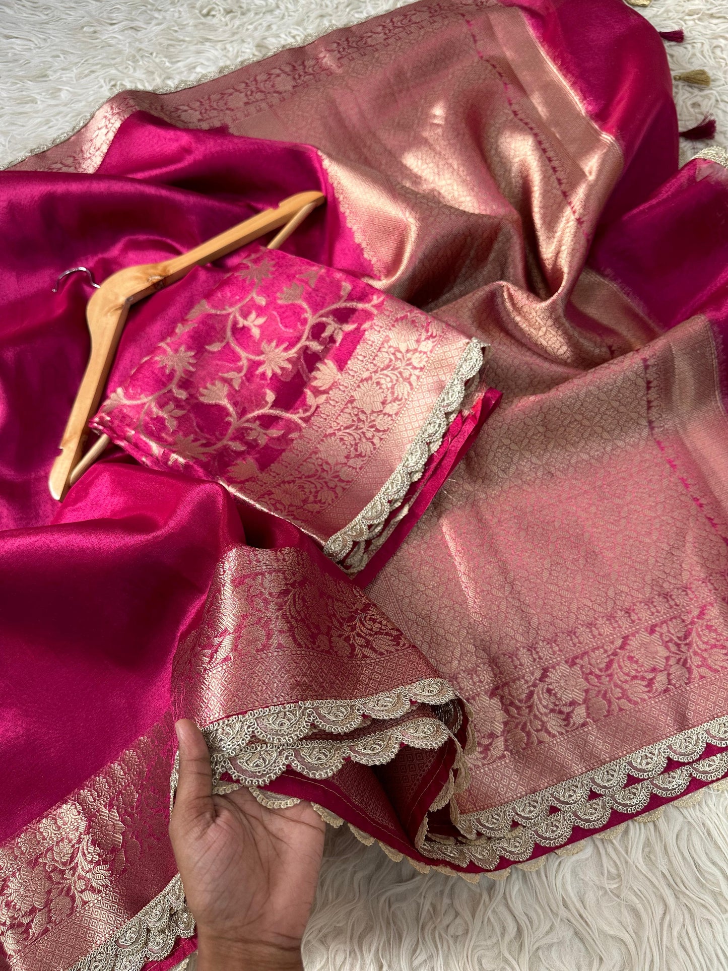 Banarasi Tissue Silk  Heavy Lace Saree With Blouse