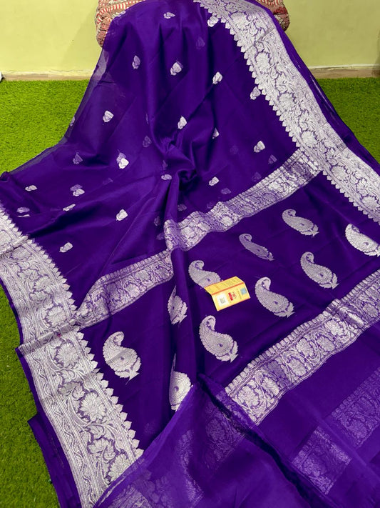 Pure Hand loom Khaddi Chiffon Georgette Saree with Silver Zari Weaving blouse