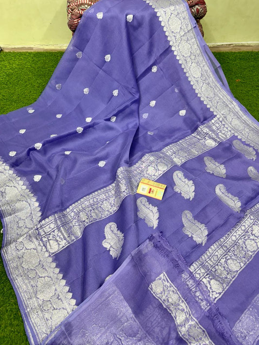 Pure Hand loom Khaddi Chiffon Georgette Saree with Silver Zari Weaving blouse