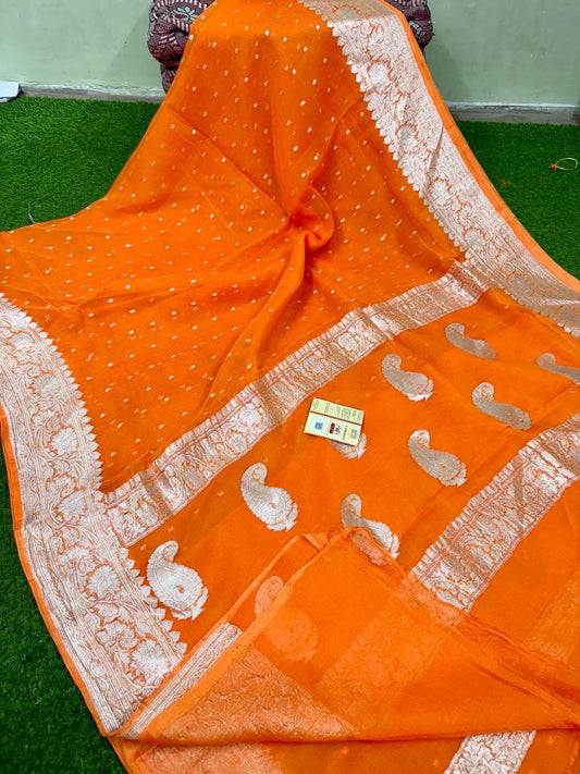 Pure Hand loom Khaddi Chiffon Georgette Saree with Silver Zari Weaving blouse