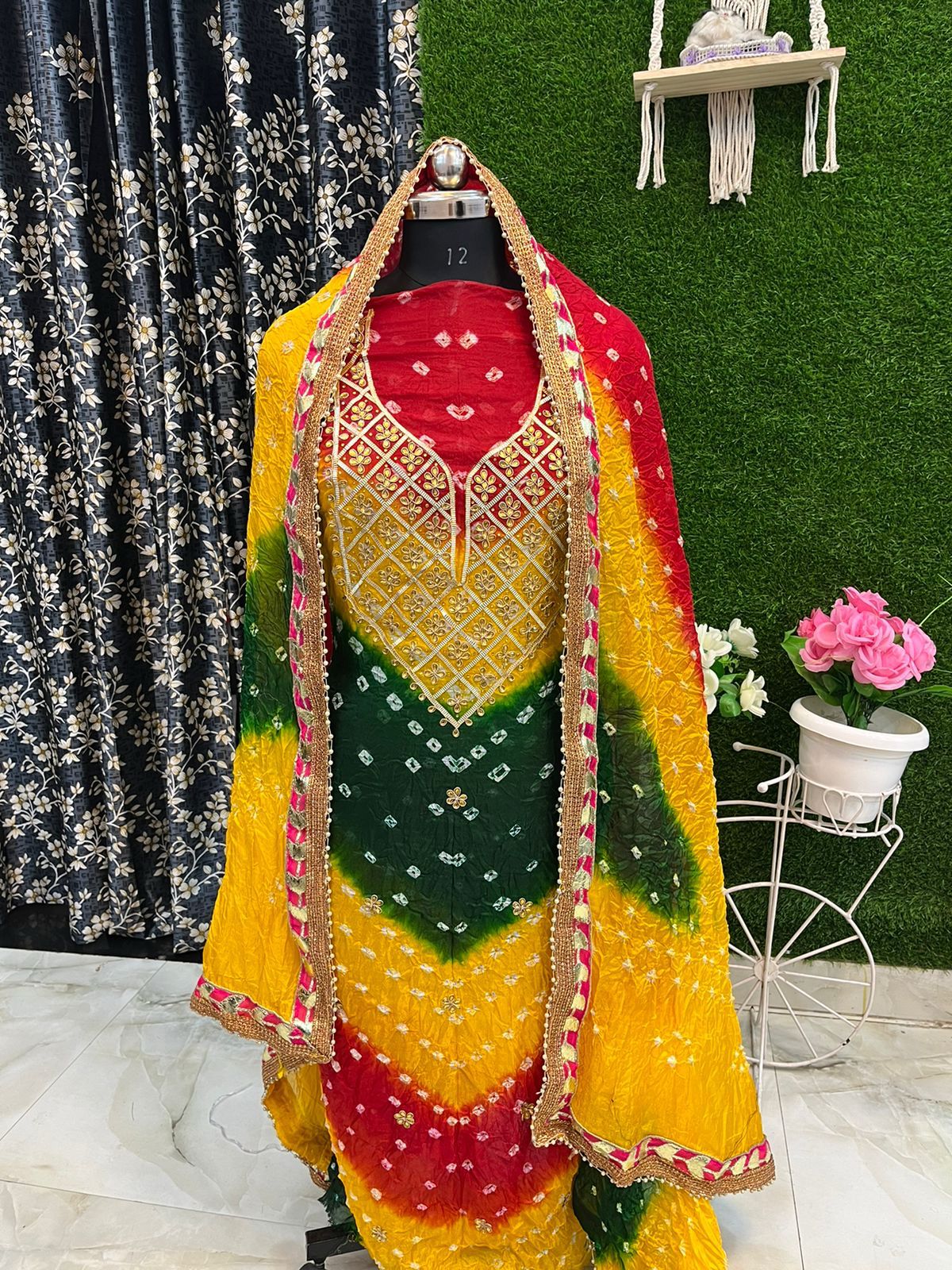 Bandhej Gota patti work Unstitched Suit