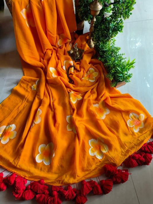 Beautiful Mulmul   Cotton Flowers design Hand Painted Saree