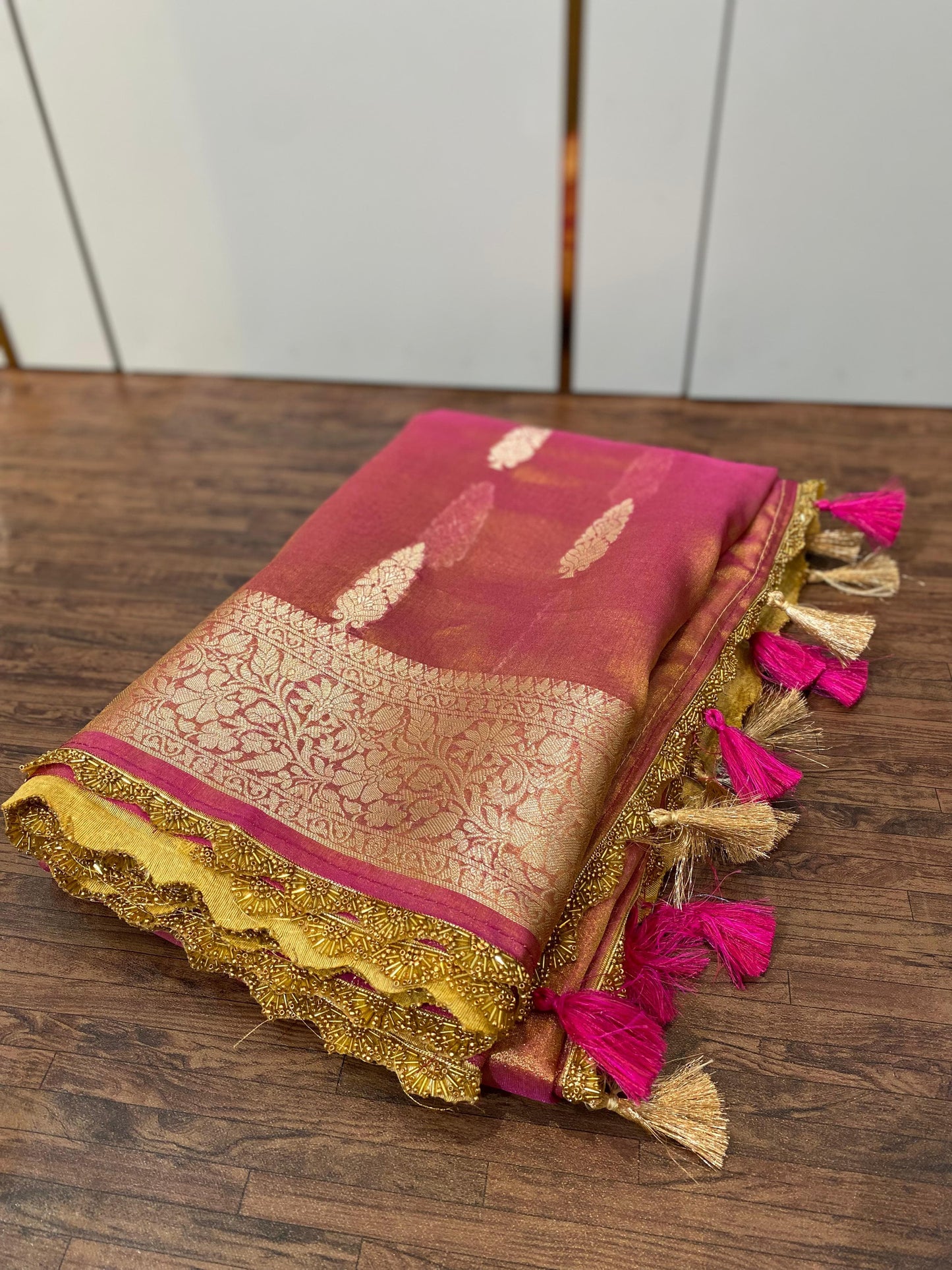 Banarasi Tissue Silk  Heavy Lace Saree With Blouse