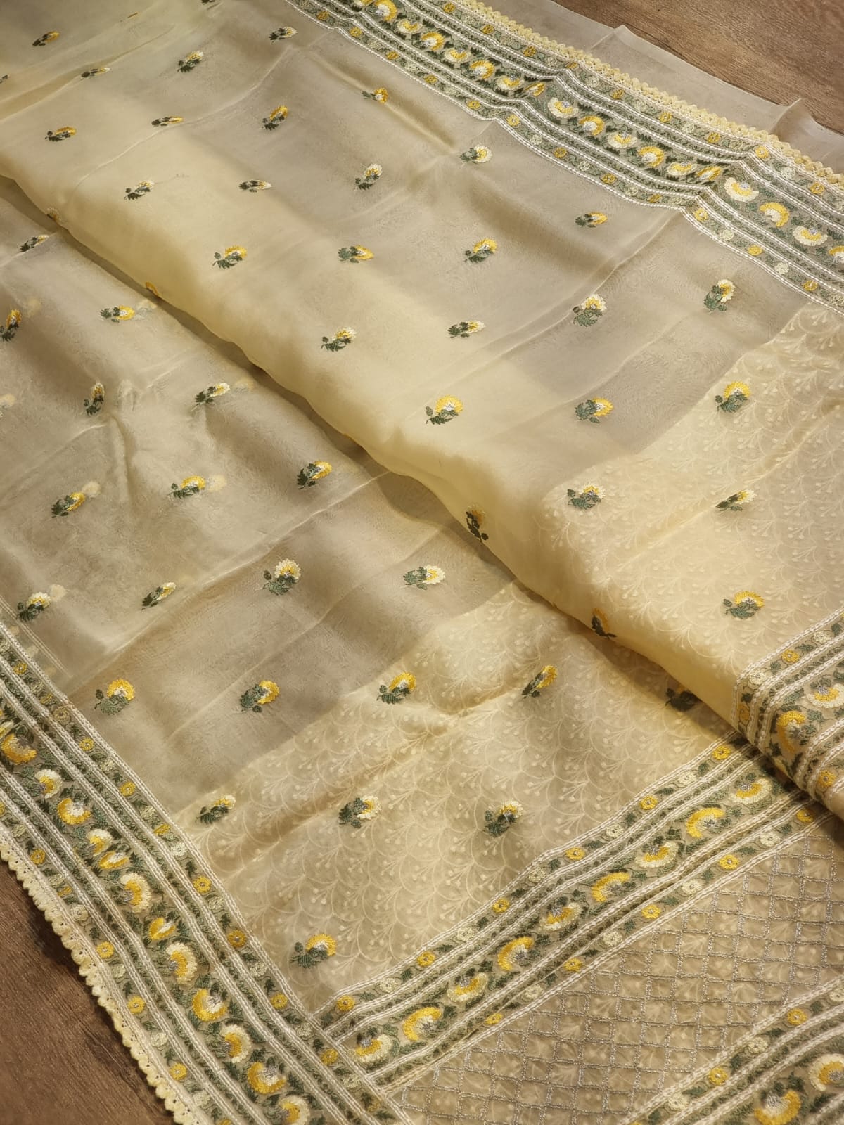 Pure Organza Silk Embroidery Border Buti  Saree With Heavy Blouse