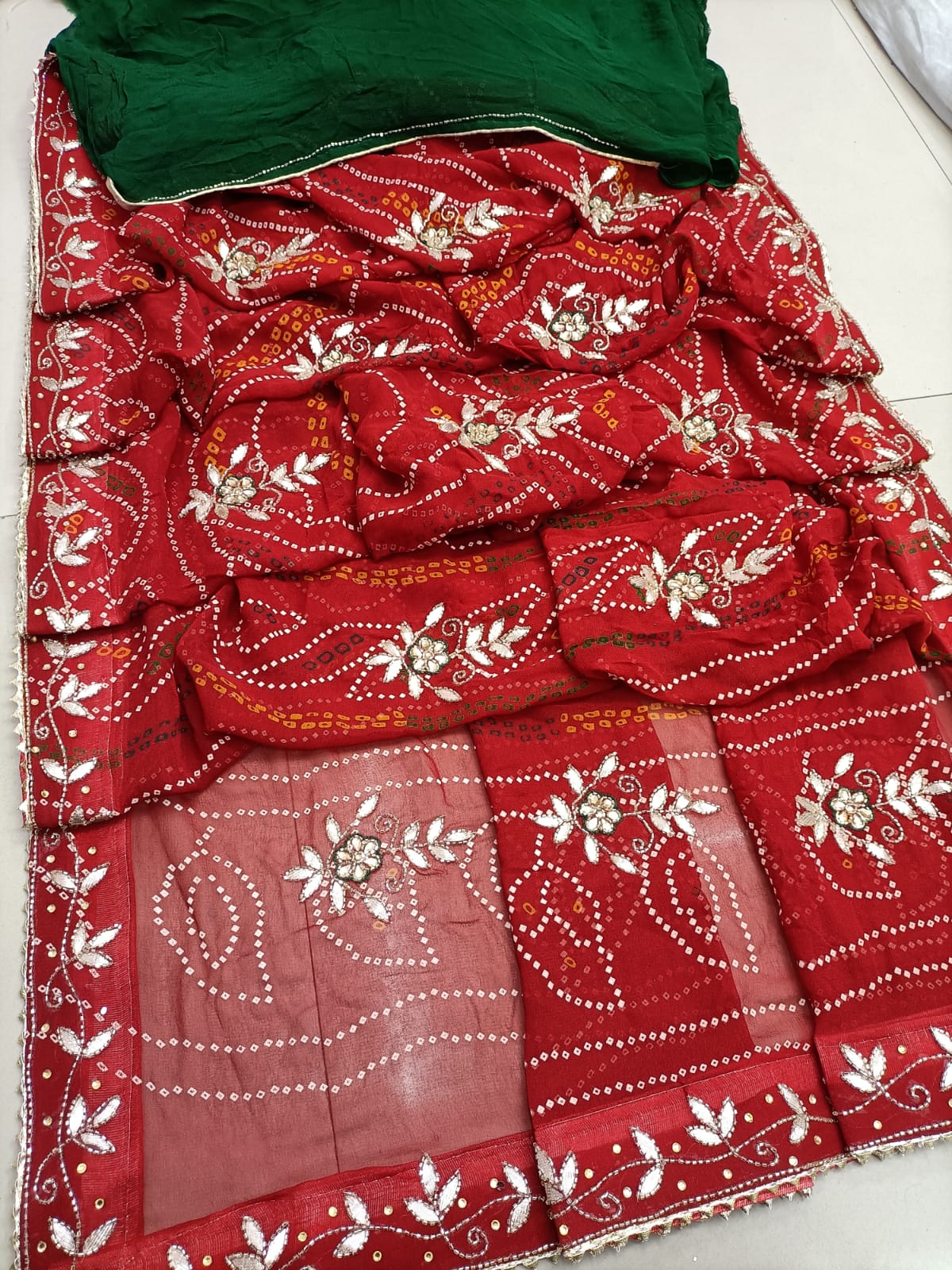 Pure georgette Bandhej gota patti saree thecotlin