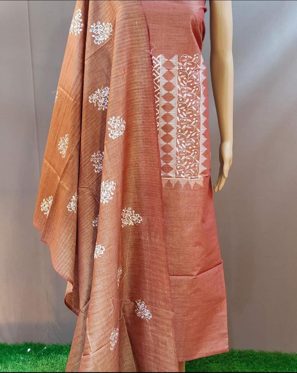 Pure Khaddi Cotton Linen Embroidery Work Unstitched Suit.